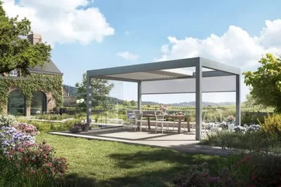 Lamellendach Lamaxa L70 im Garten